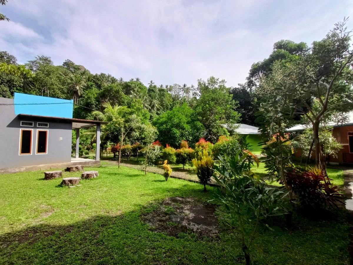 Tangkoko Lodge ビツン エクステリア 写真
