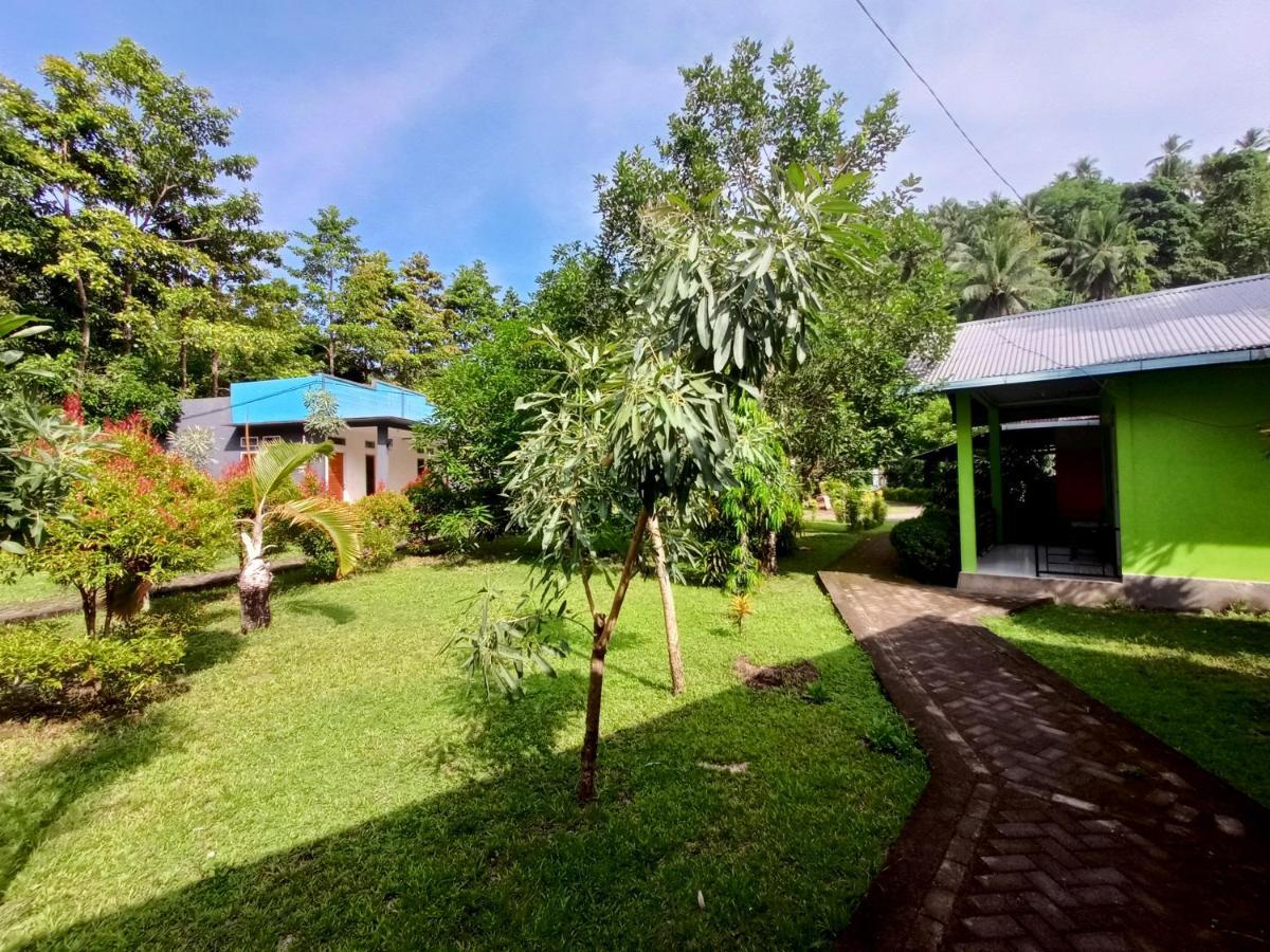 Tangkoko Lodge ビツン エクステリア 写真