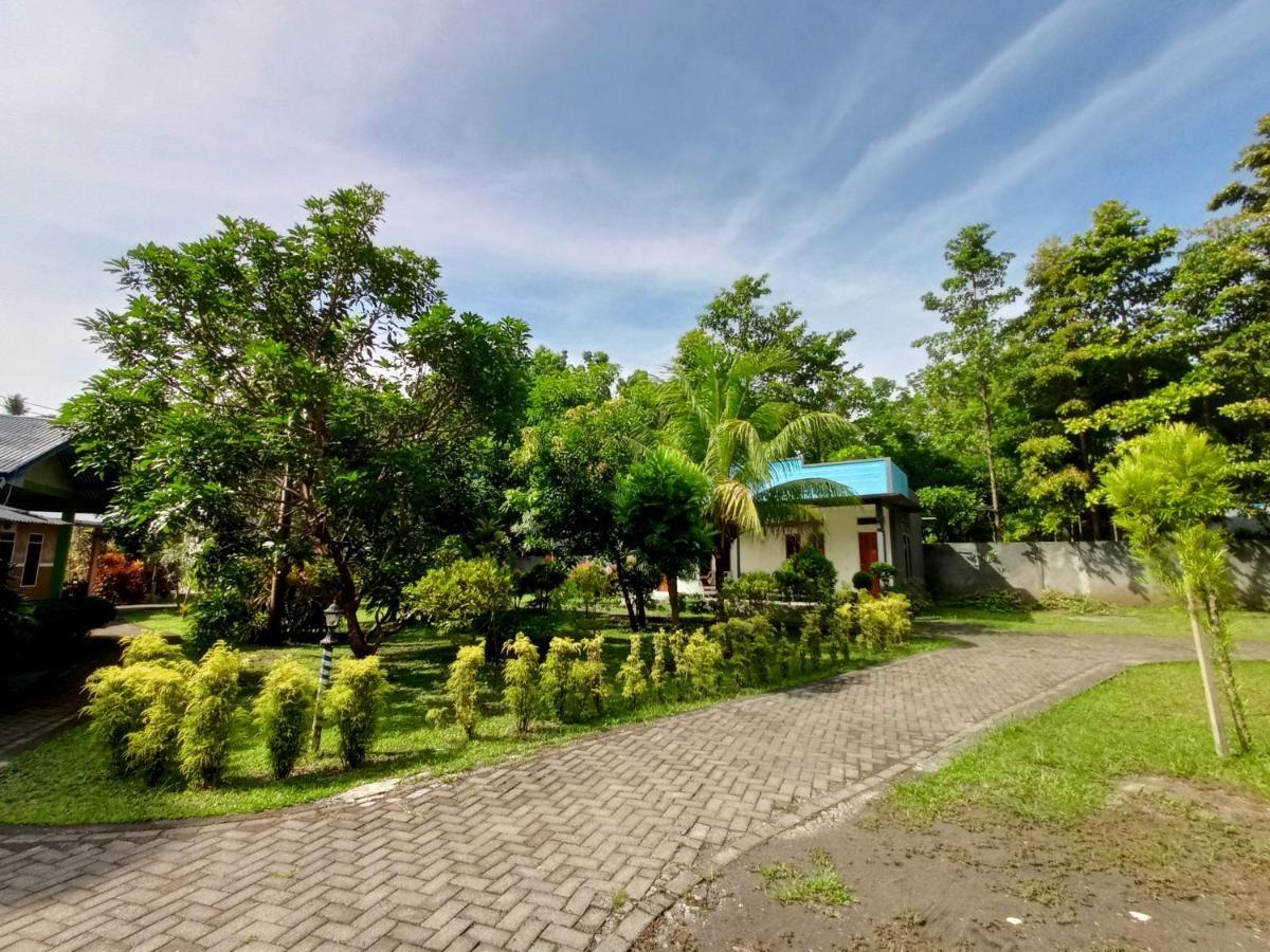 Tangkoko Lodge ビツン エクステリア 写真