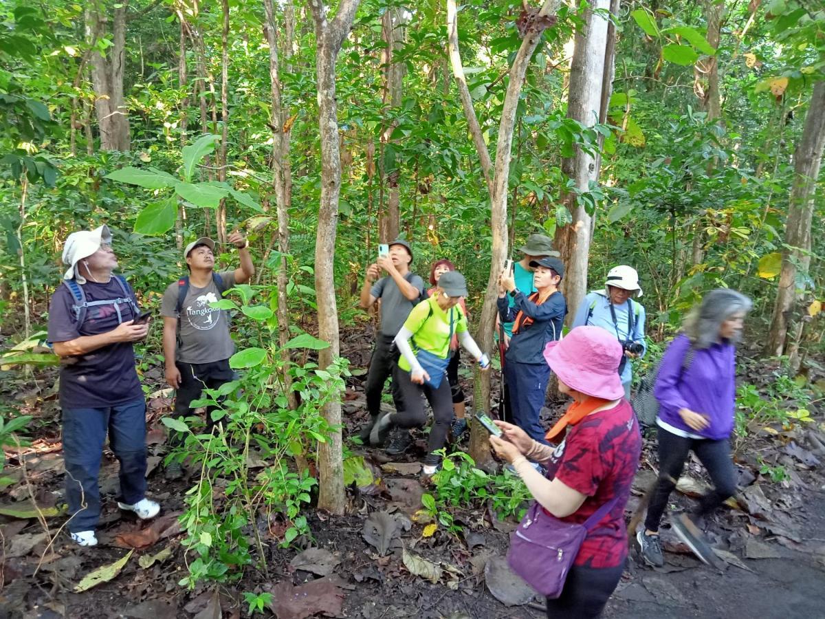 Tangkoko Lodge ビツン エクステリア 写真